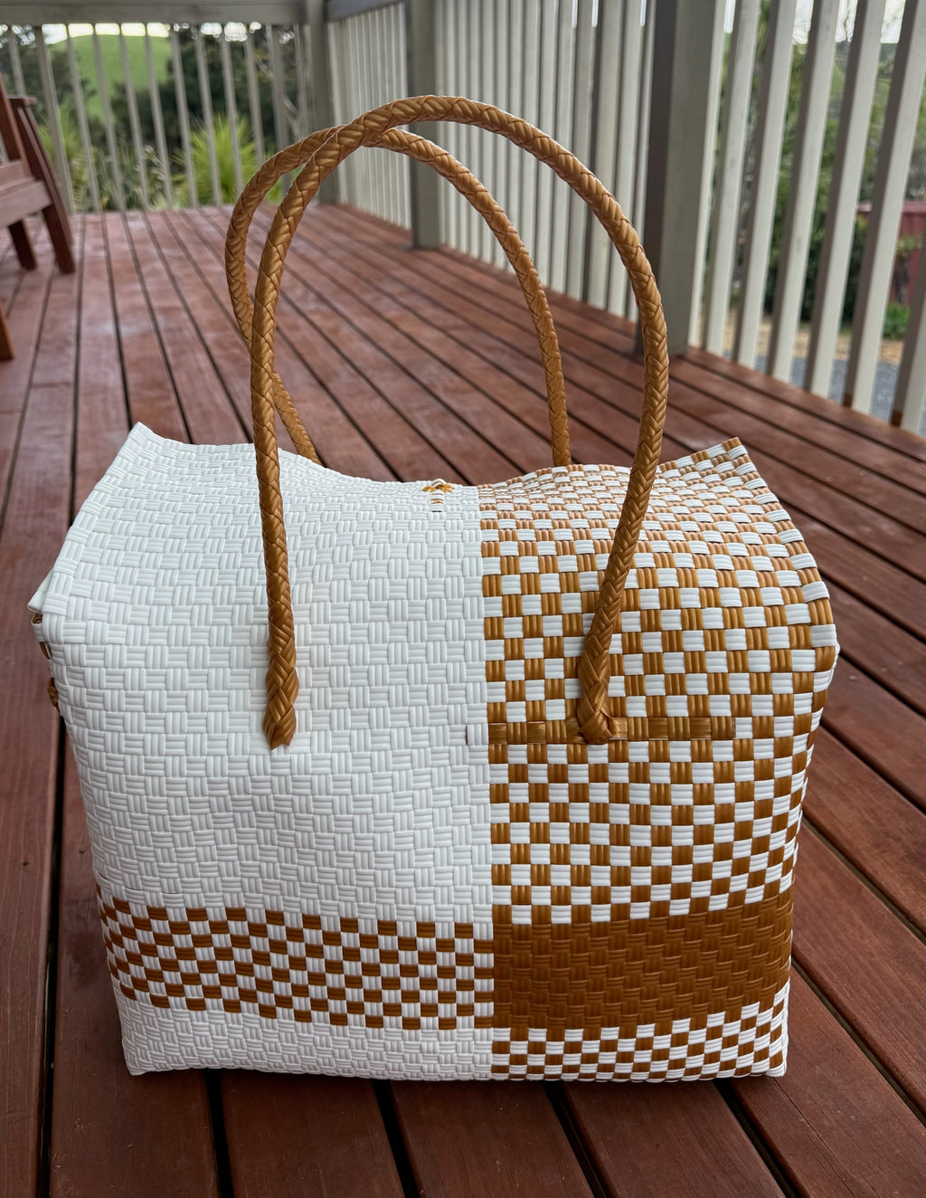 Gold / White Picnic Style Tote Bag image 2