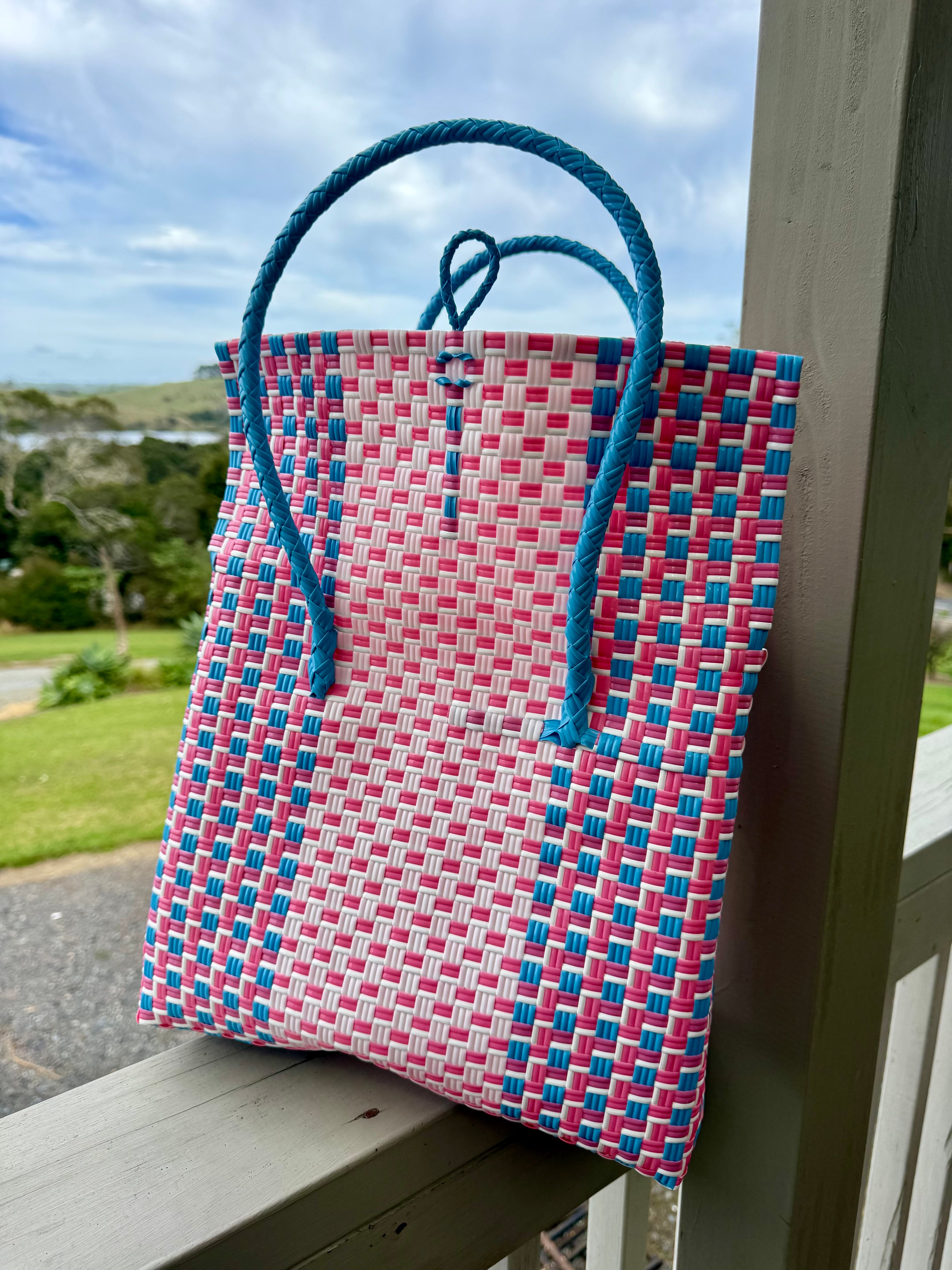 Pink / Blue Chequered Picnic Bag image 1