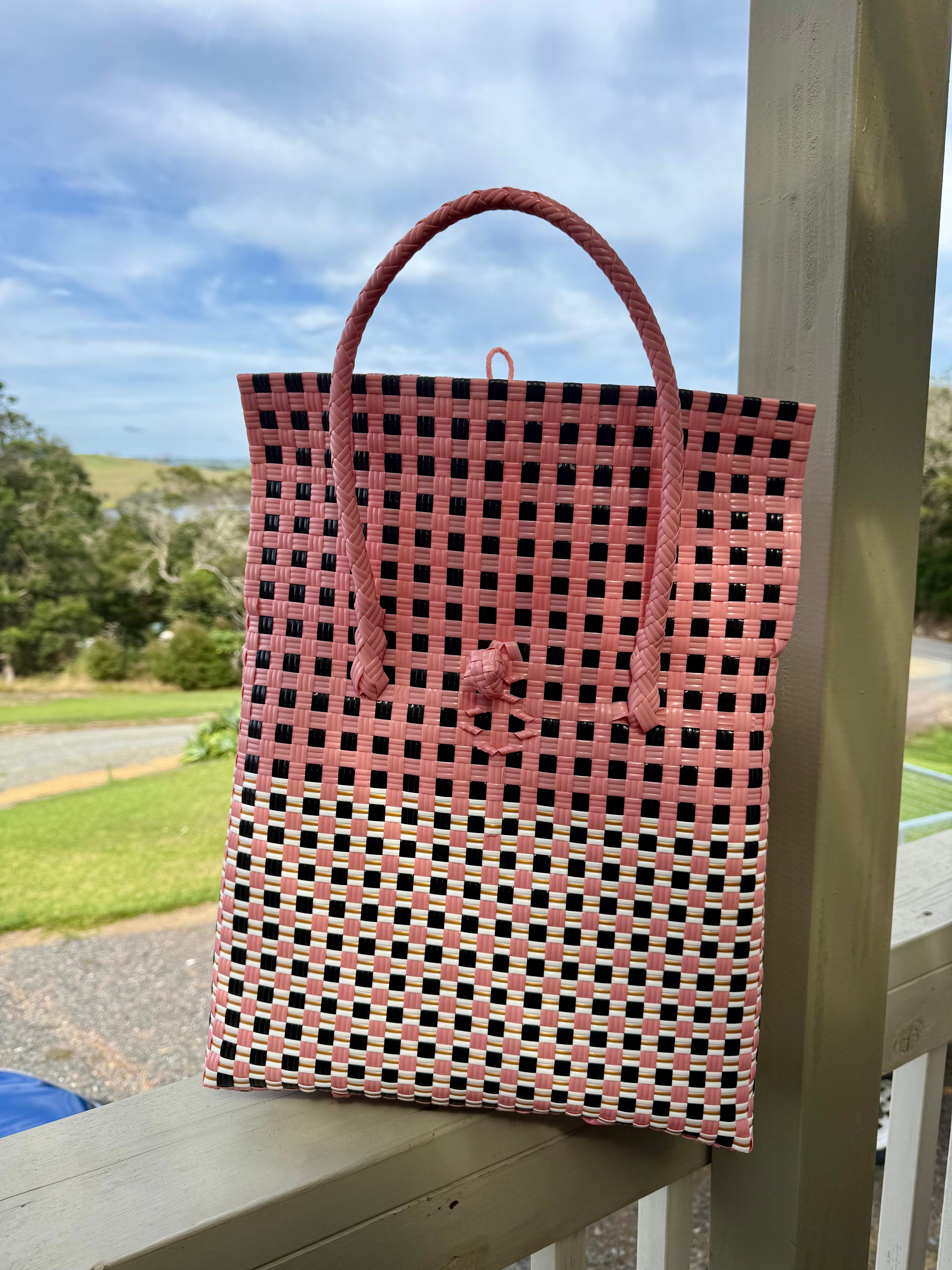 Pink / Black Chequered Picnic Bag image 1