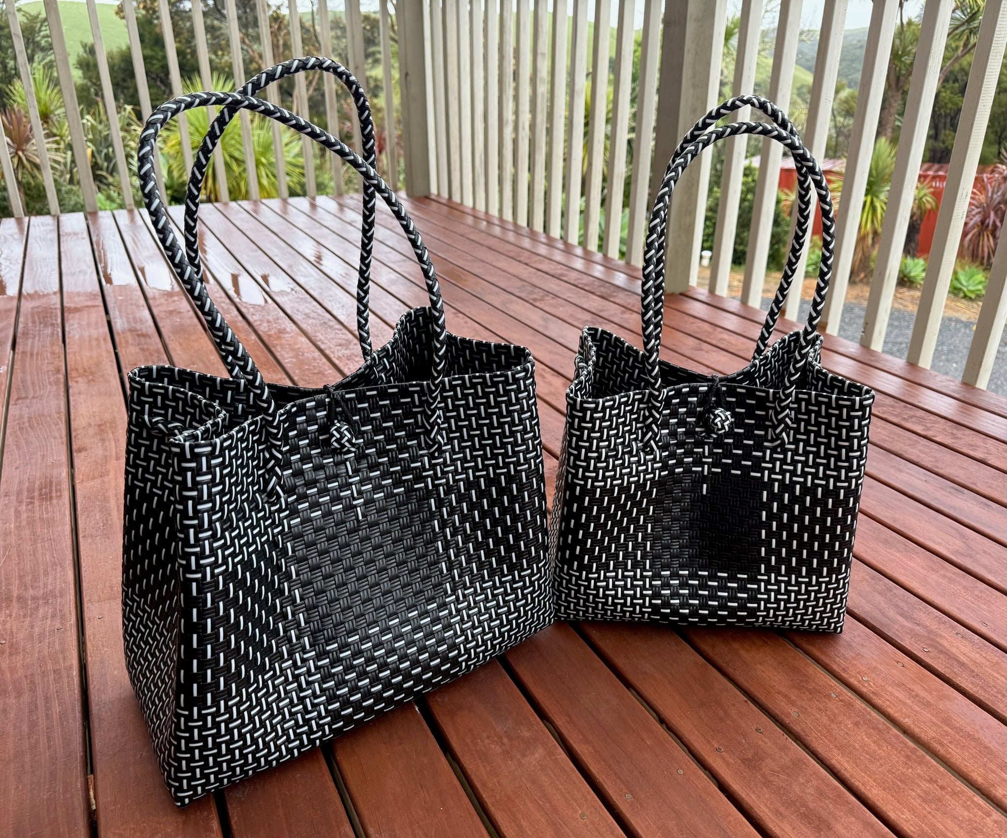Black/White Pattern Tote Bag image 0